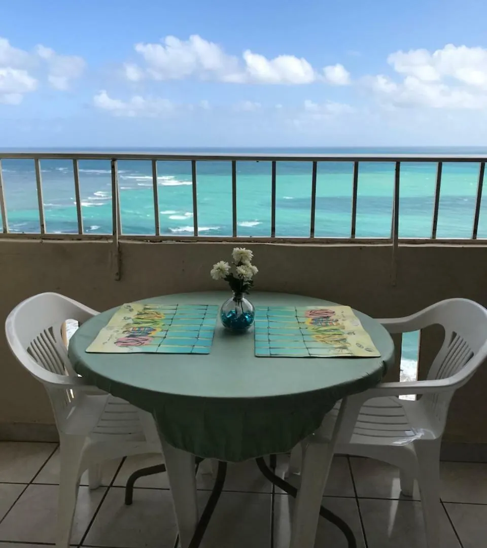 Ocean Front Apartment Luquillo